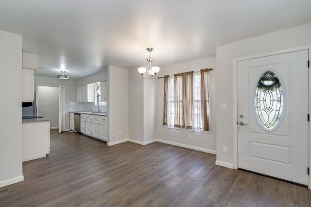 2041 Phillips St, Lewisburg, TN 37091