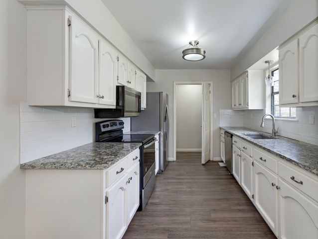 2041 Phillips St, Lewisburg, TN 37091