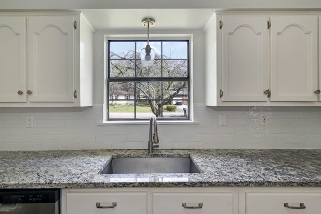 2041 Phillips St, Lewisburg, TN 37091