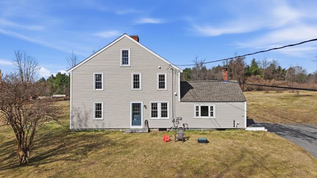 131 North Road, East Kingston, NH 03287
