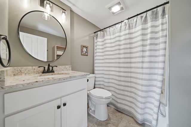 131 North Road, East Kingston, NH 03287