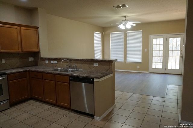 26610 Sparrow Ridge, San Antonio, TX 78261