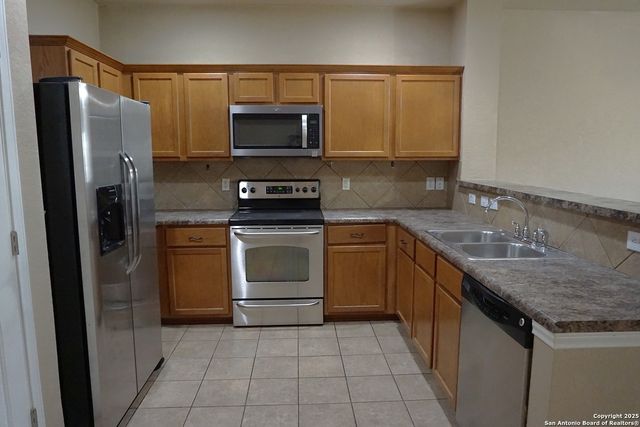 26610 Sparrow Ridge, San Antonio, TX 78261