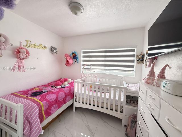 11950 SW 187th Ter, Miami, FL 33177