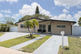 11950 SW 187th Ter, Miami, FL 33177