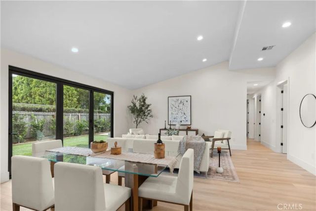 1935 Tustin, Costa Mesa, CA 92627