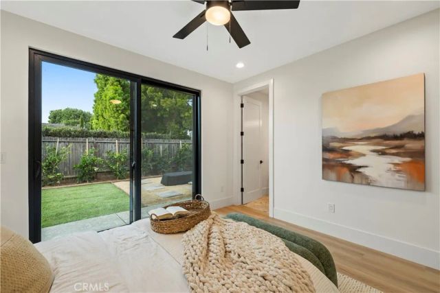 1935 Tustin, Costa Mesa, CA 92627