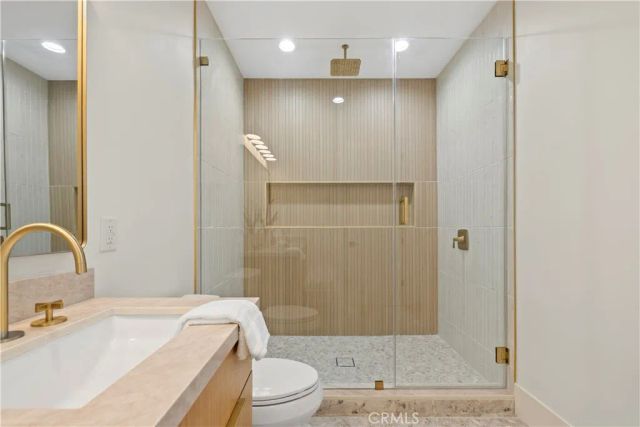 1935 Tustin, Costa Mesa, CA 92627