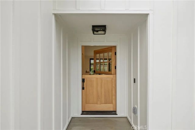 1935 Tustin, Costa Mesa, CA 92627