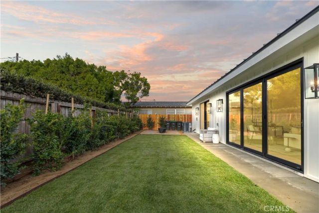 1935 Tustin, Costa Mesa, CA 92627