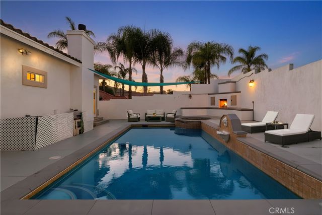 30071 White Wake Drive, Canyon Lake, CA 92587