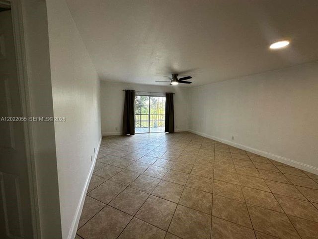 6301 N Falls Cir Dr 309, Lauderhill, FL 33319