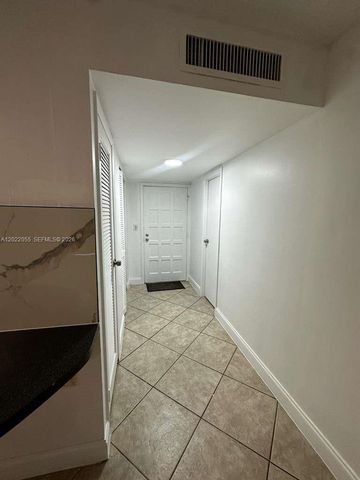 6301 N Falls Cir Dr 309, Lauderhill, FL 33319