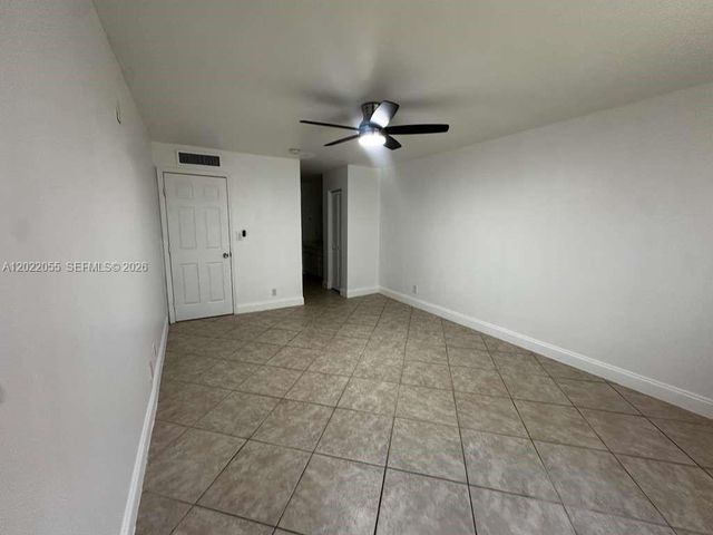 6301 N Falls Cir Dr 309, Lauderhill, FL 33319