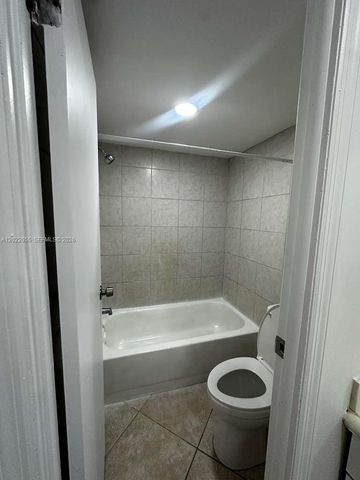 6301 N Falls Cir Dr 309, Lauderhill, FL 33319