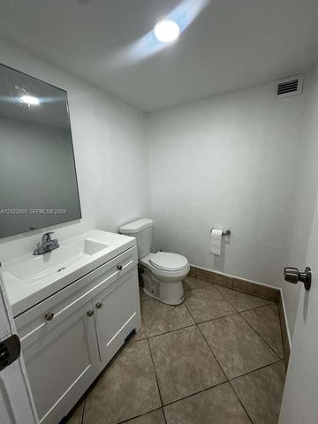 6301 N Falls Cir Dr 309, Lauderhill, FL 33319