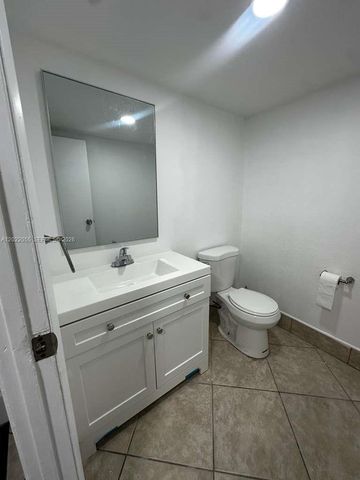 6301 N Falls Cir Dr 309, Lauderhill, FL 33319