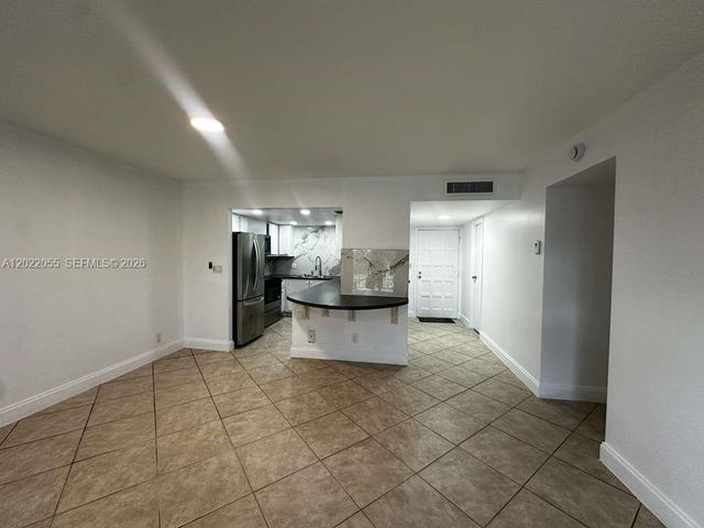 6301 N Falls Cir Dr 309, Lauderhill, FL 33319
