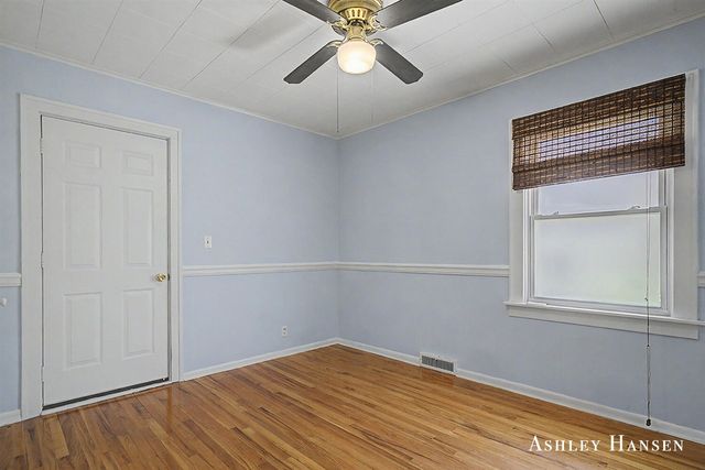 912 Joslin Street, Grand Rapids, MI 49507