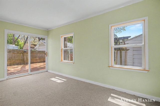 912 Joslin Street, Grand Rapids, MI 49507