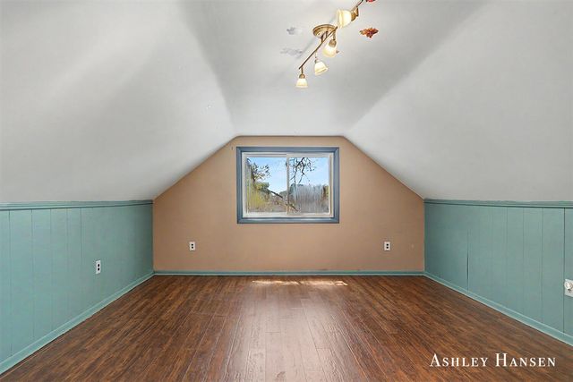 912 Joslin Street, Grand Rapids, MI 49507