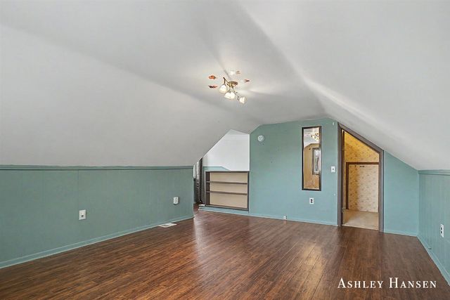 912 Joslin Street, Grand Rapids, MI 49507