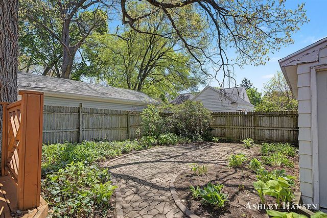 912 Joslin Street, Grand Rapids, MI 49507