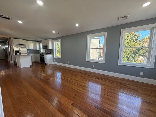 93 Ledge Street 2, Providence, RI 02904