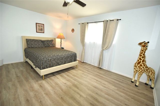 510 Ronson Dr, Corpus Christi, TX 78412