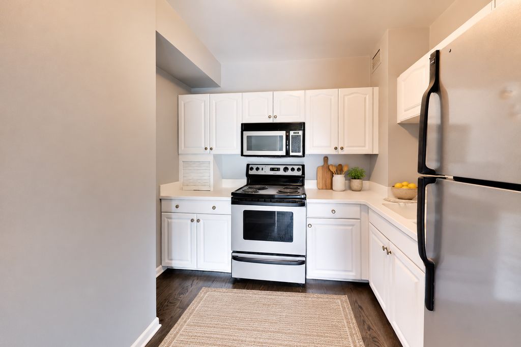 3600 N LAKE SHORE Drive 222, Chicago, IL 60613 — photo 5