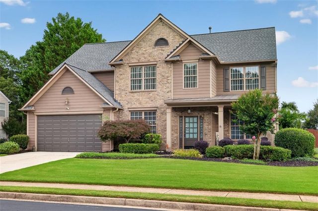 6630 Grand Magnolia Drive, Sugar Hill, GA 30518