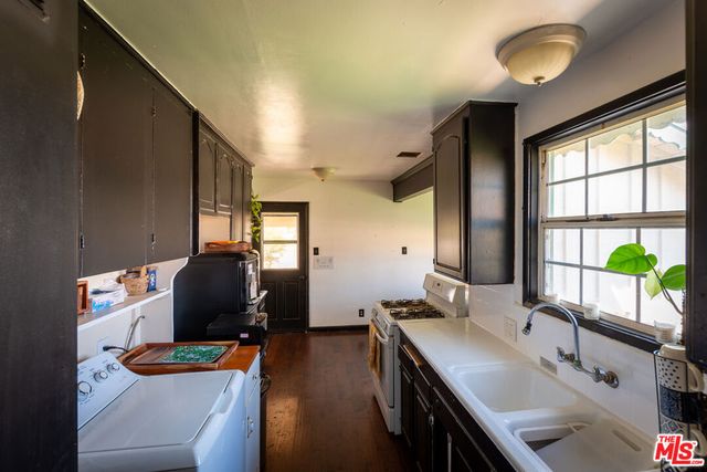 10230 56th Street, Jurupa Valley, CA 91752