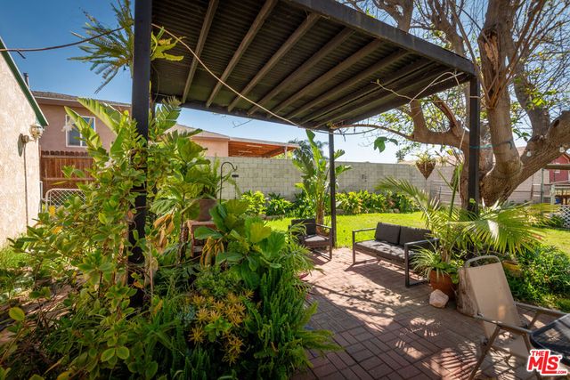 10230 56th Street, Jurupa Valley, CA 91752