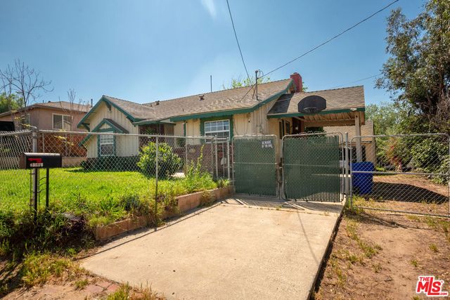 10230 56th Street, Jurupa Valley, CA 91752