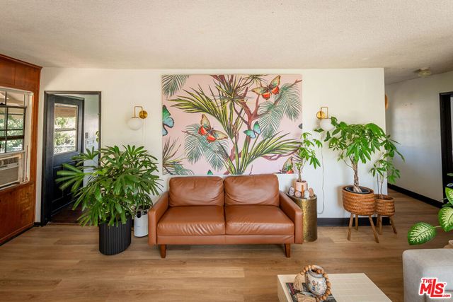 10230 56th Street, Jurupa Valley, CA 91752