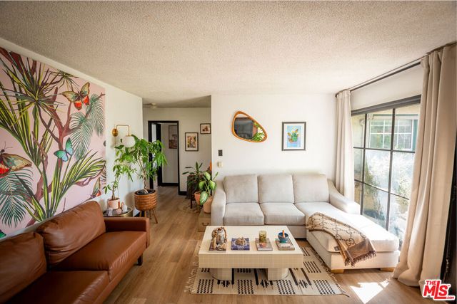 10230 56th Street, Jurupa Valley, CA 91752