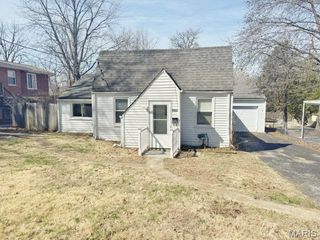 4053 Jane Avenue, St Ann, MO 63074