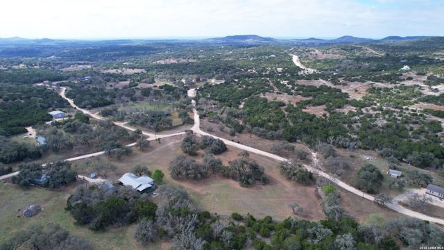 103 Eastview, Kendalia, TX 78027