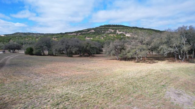 103 Eastview, Kendalia, TX 78027