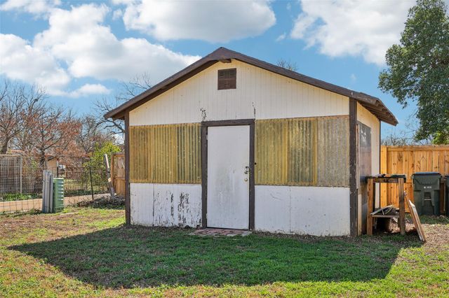 620 Barbara DR, San Marcos, TX 78666