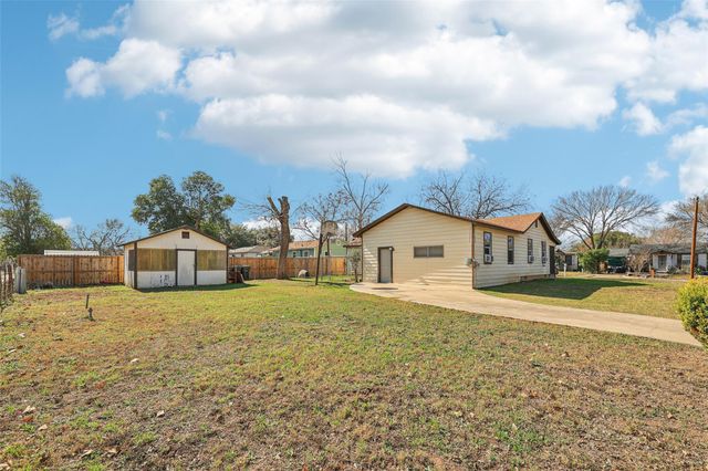 620 Barbara DR, San Marcos, TX 78666