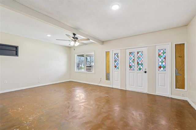 620 Barbara DR, San Marcos, TX 78666