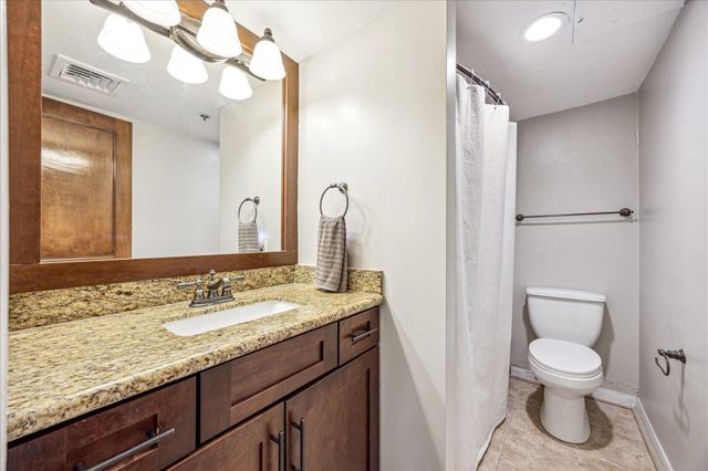 3525 Sage Road 1010, Houston, TX 77056