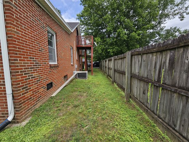 209 Dogwood St, Carthage, TN 37030