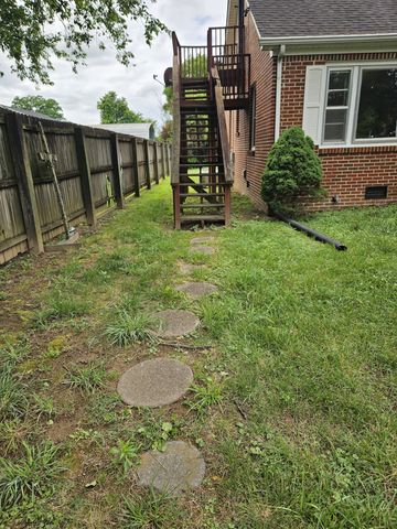 209 Dogwood St, Carthage, TN 37030