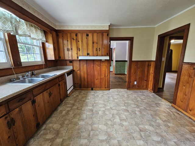 209 Dogwood St, Carthage, TN 37030
