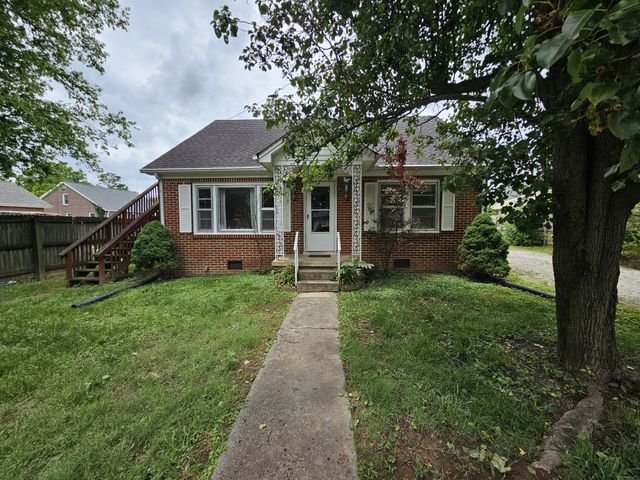 209 Dogwood St, Carthage, TN 37030