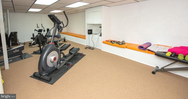 2556 KIRK DR, Huntingdon Valley, PA 19006