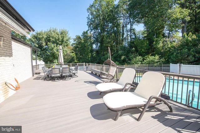 2556 KIRK DR, Huntingdon Valley, PA 19006