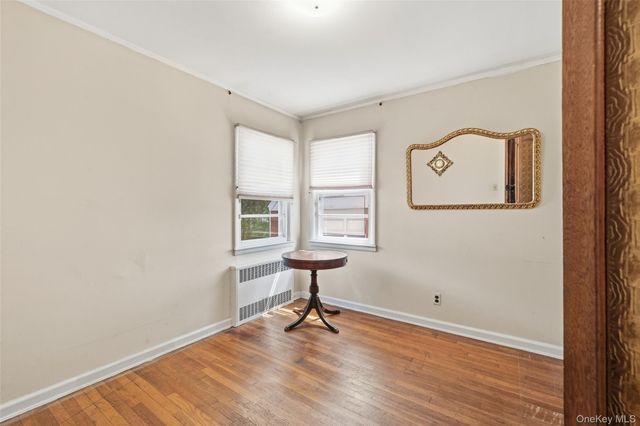 24 Spring Garden Street, Valley Stream, NY 11580